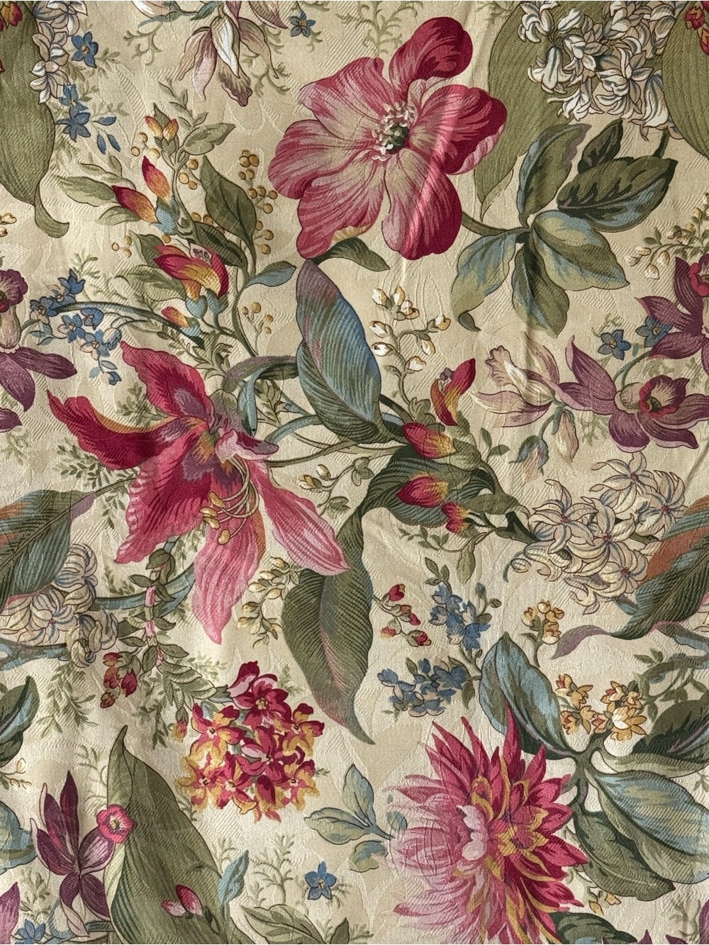 Raymond Waites Mill Creek Emmanuelle floral upholstery fabric 6 yds - Picture 3 of 10